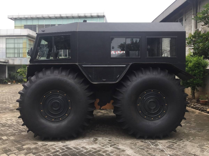 Ini Dia Kendaraan Ajaib yang Bisa Melewati Air dan Medan Sulit di Lokasi Konstruksi, Sherp Solusinya