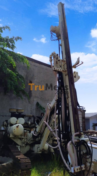 Cari Mesin Konstruksi Berkualitas Tinggi dengan Harga Murah? ECM370 Bekas Jawabannya!