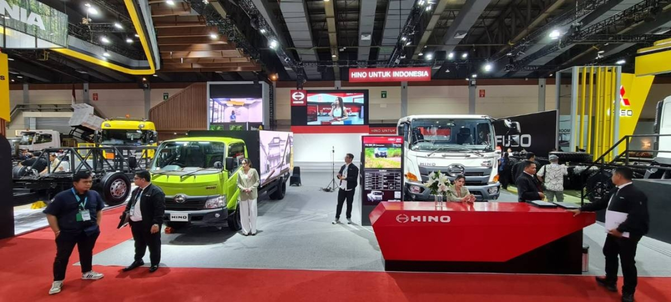 Revitalisasi Industri Otomotif: Bagaimana Hino dan Trumecs Mengukir Jejak dengan Teknologi Digital?