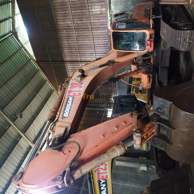 EXCAVATOR DOOSAN SL-500