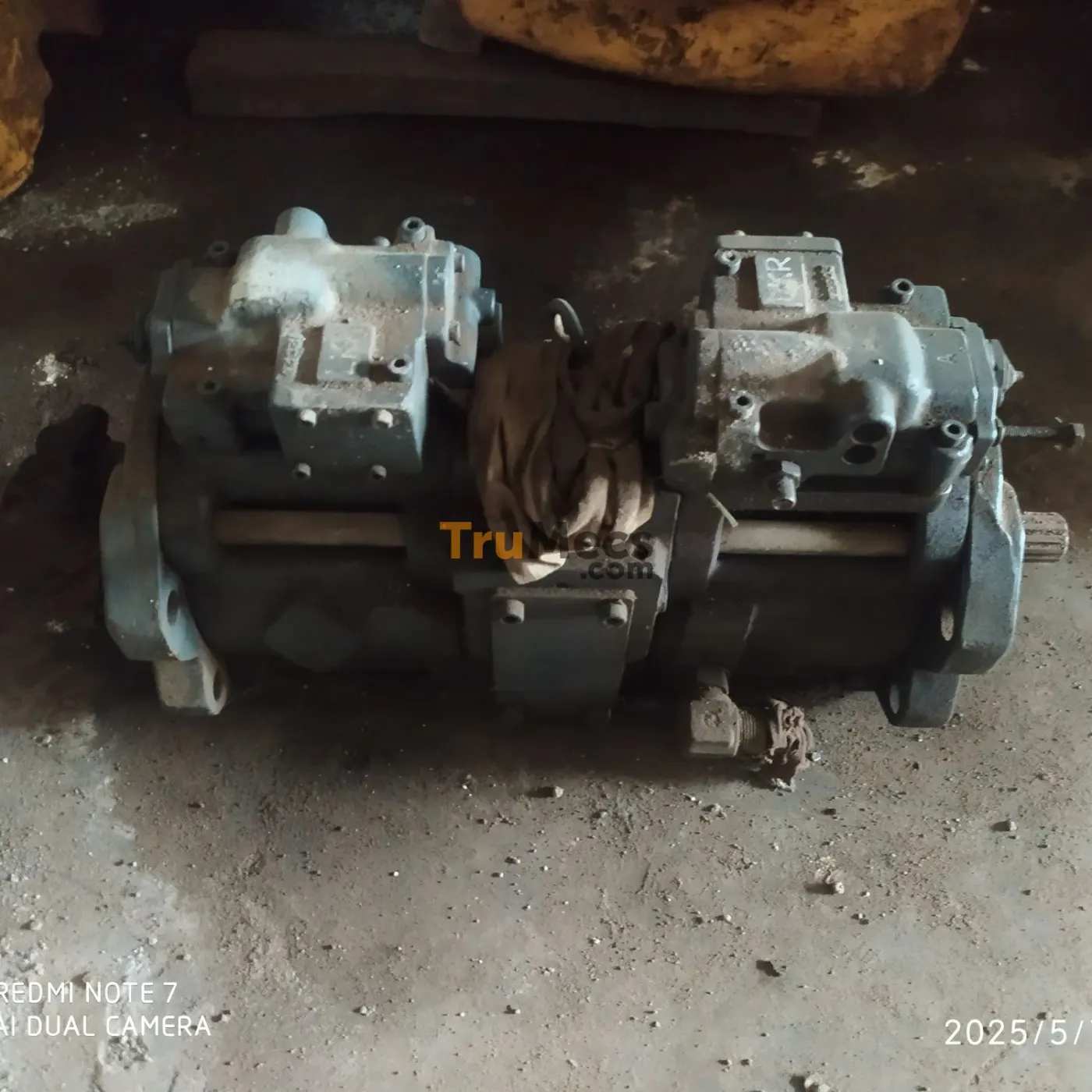 MAIN PUMP ASSY DOOSAN DX225