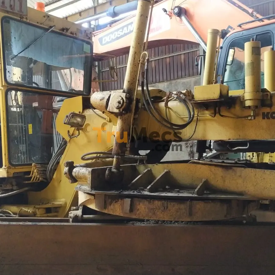 MOTOR GREADER GD705-4