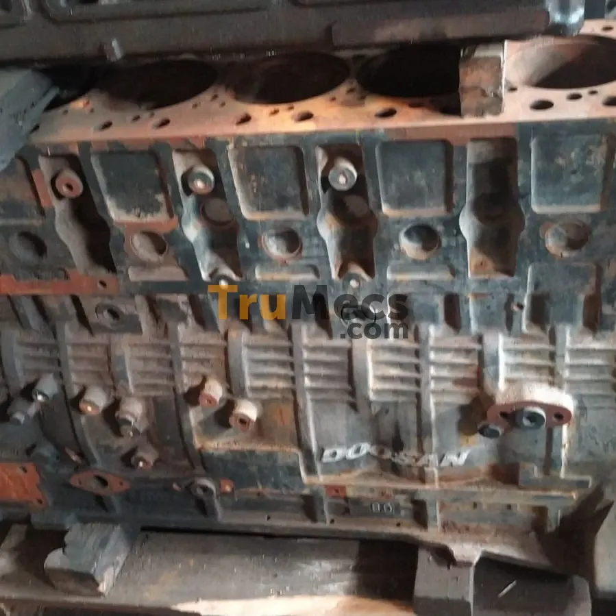 BLOCK ENGINE DOOSAN SL500
