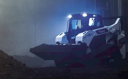 Produsen alat berat doosen bobcat asal korea selatan mengeluarkan truck loader full elektrik T7X