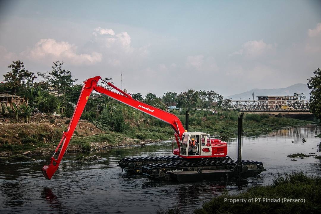 Excava 200 Amphibious Merdeka Dengan Segala Jenis Medan, Check Spesifikasi nya!
