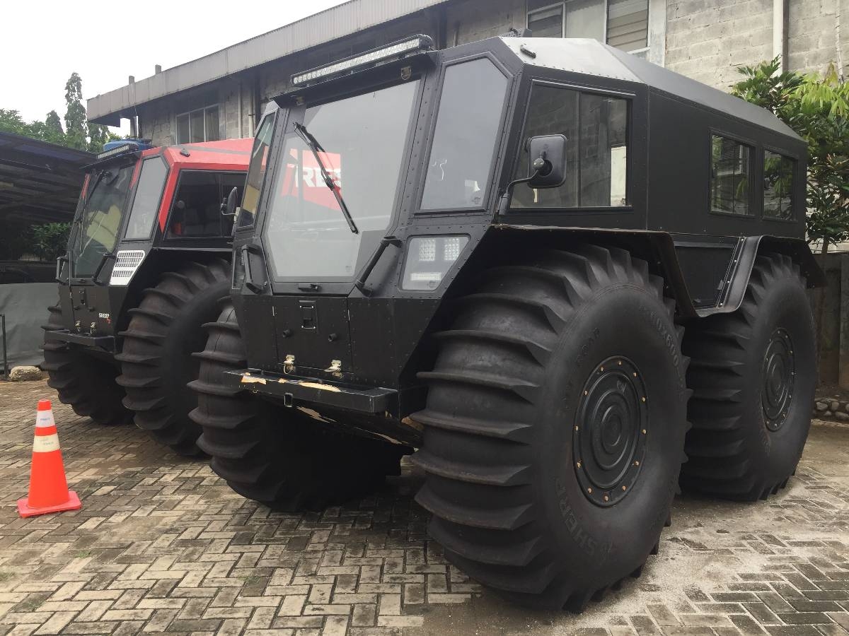 SHERP N 1200: Mobil Off-Road 2.5 ton yang mampu mengapung di atas air