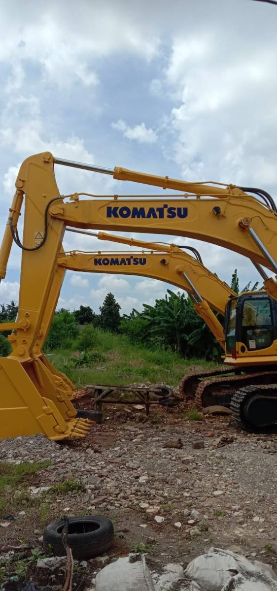 Rahasia Sukses Membeli Excavator Bekas Tahun 2018 Komatsu PC 300: Pilih Trumecs!