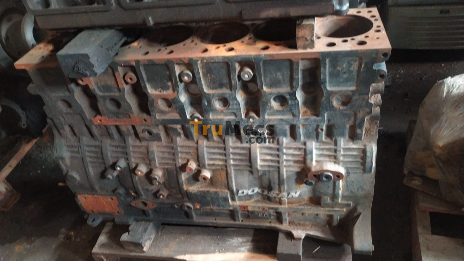 Jual Block Engine Doosan Sl500 | Trumecs