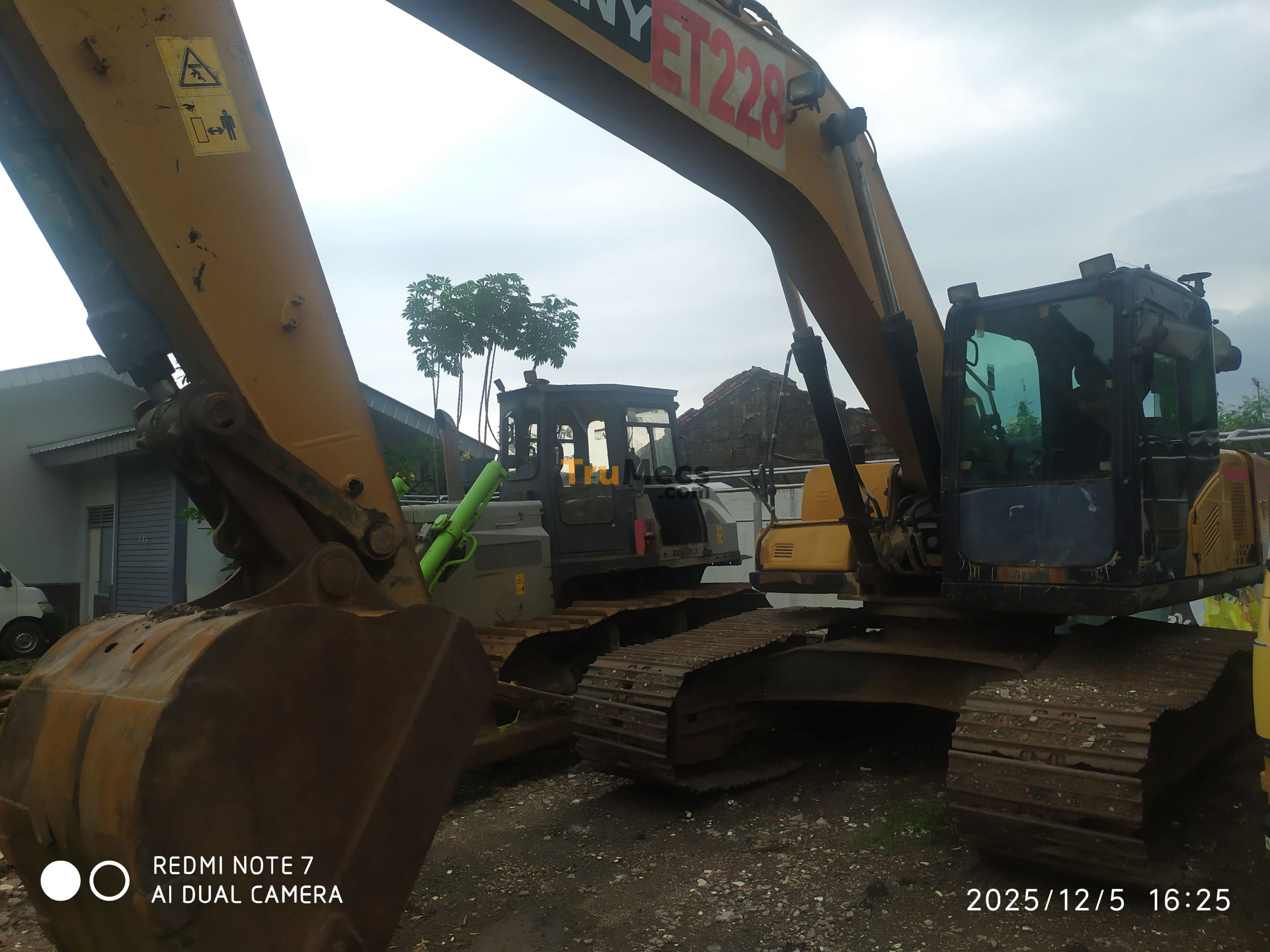 Jual Excavator Sany Sy215c Et-228 | Trumecs