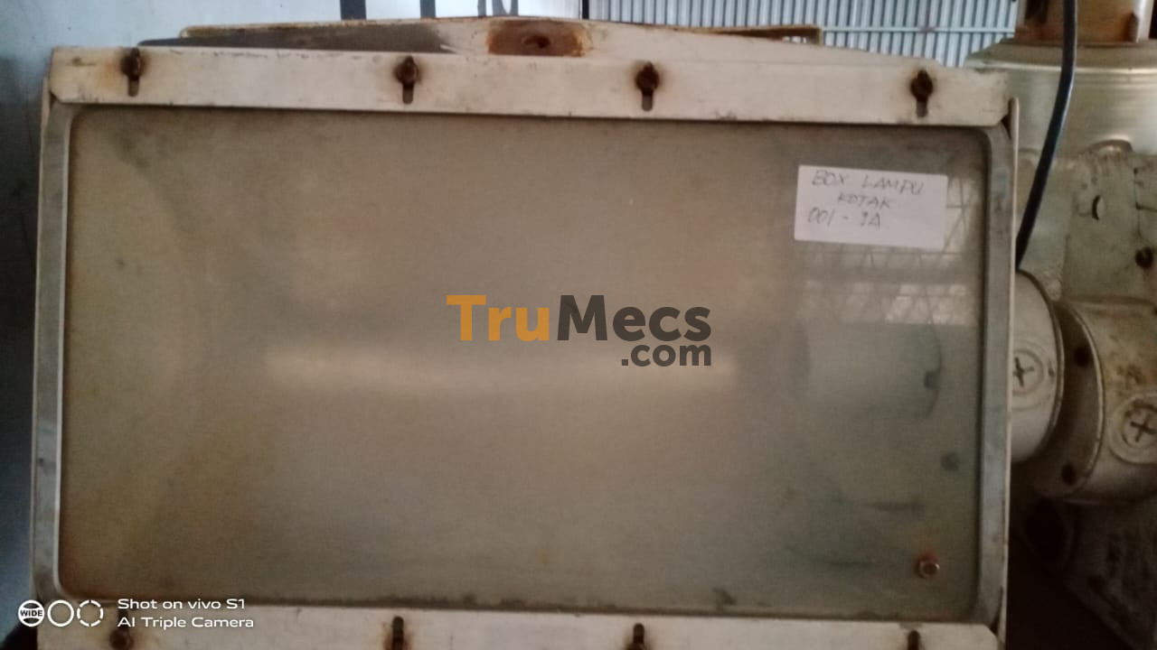Jual Box Lampu Kotak | Trumecs