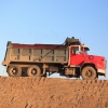 Apa yang Harus Dipersiapkan Sebelum Membeli Dump Truck Bekas? Ikuti Langkah Ini