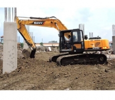 Sekarang Bisa Miliki Excavator Sany SY215C dengan Harga Terjangkau! Jangan Lewatkan Kesempatan Ini!